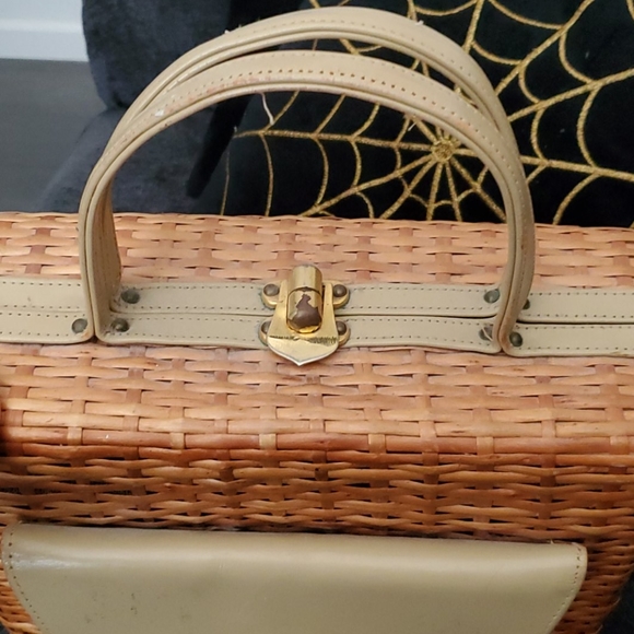 Vintage Bamboo Purse - Picture 6 of 6